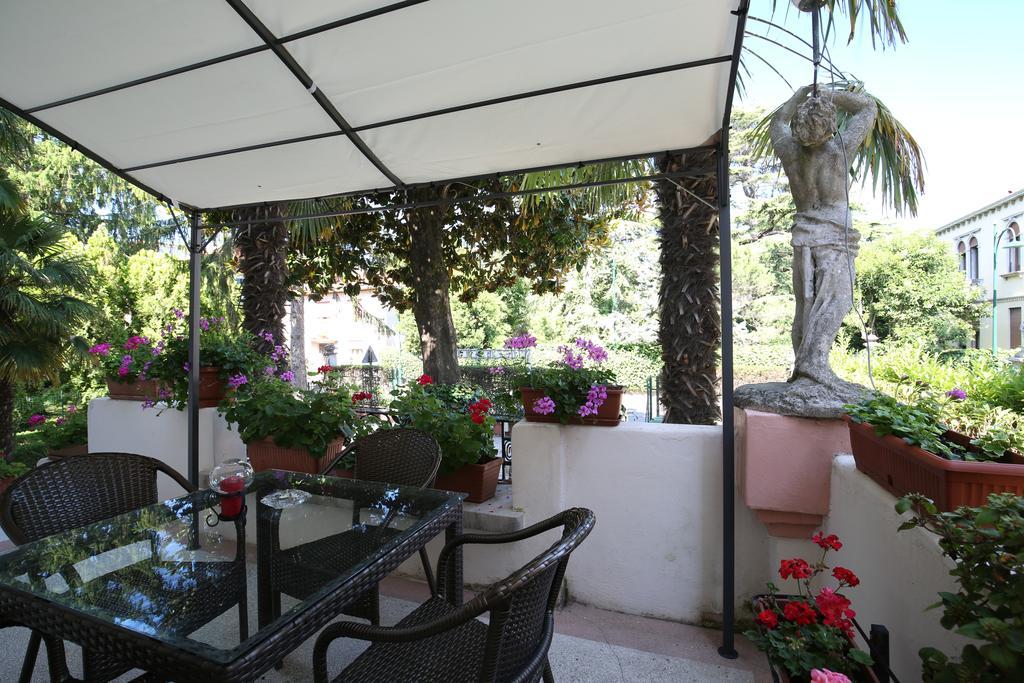 Hotel Villa Stella Venedigs Lido Eksteriør billede